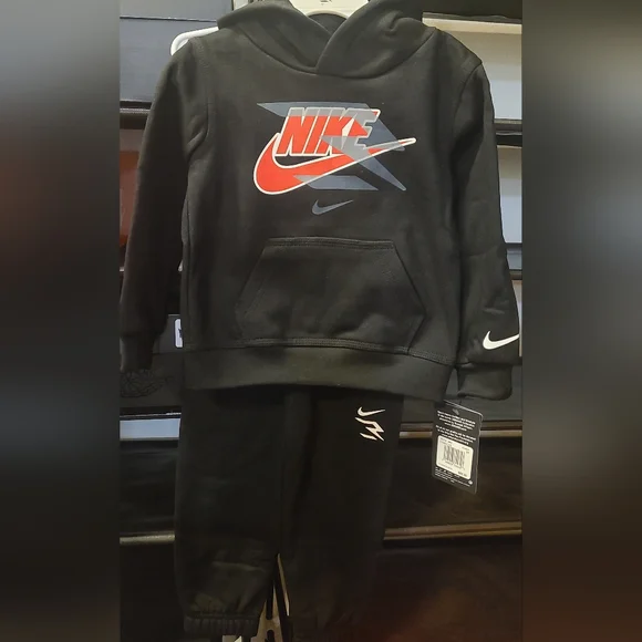 Nike Kids Black Matching Set - Picture 3 of 3